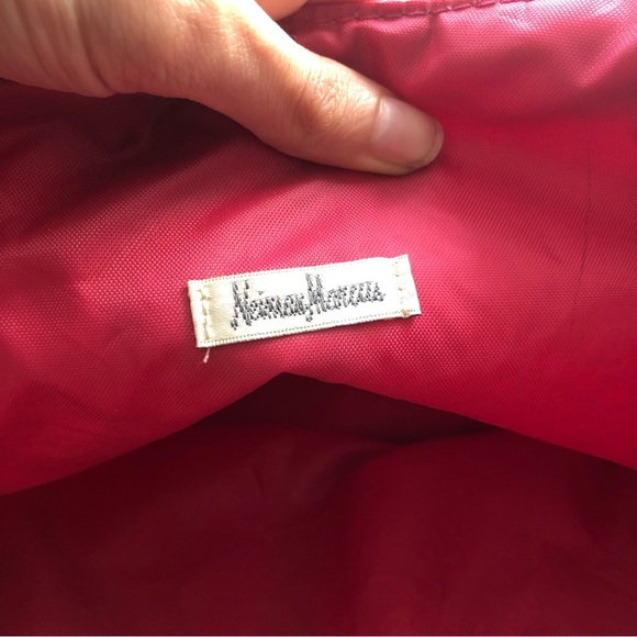 Neiman Marcus Pink Shoulder Bag - Picture 4 of 10
